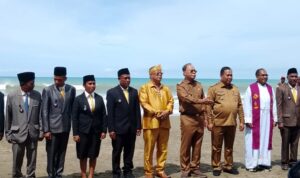 Lantik 12 Kepala Desa, Bupati Malaka Ingatkan Kades Jangan Arogan, Urus Rakyat dengan Cerdas