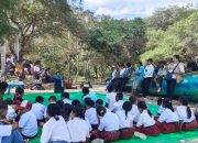 Kolaborasi Bengkel APPeK NTT dan Warga Merbaun Bangun Kesadaran Jaga Laut dari Ancaman Sampah