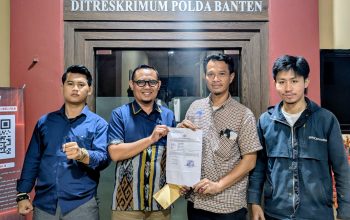 Belum Sehari Dipasang, Tiga Plang Penanda Kepemilikan SHM Nomor 04447 Diduga Dirusak Sekelompok Orang, Kuasa Hukum Tempuh Jalur Pidana