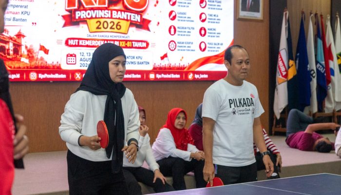KPU Banten Semarakkan Kemerdekaan, Pimpinan dan Pegawai Adu Sportivitas Bersama