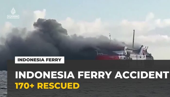 Kapal Feri Putri Yasmin Terbakar di Selat Lombok, 211 Orang Dievakuasi