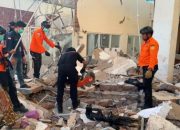 Khawatir Gempa Susulan, 59.647 Orang di NTT Masih Mengungsi